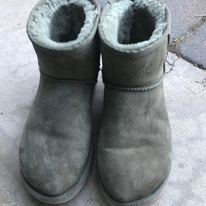 Uggs size 42